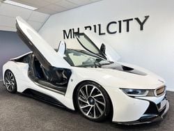 Vit Begagnad 2015 BMW i8 Sportkupé | 549 900 kr