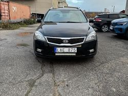 Svart Begagnad 2011 Kia Ceed Sportswagon Kombi | 32 000 kr (Bra pris)