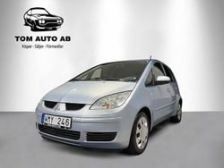 Blå Begagnad 2005 Mitsubishi Colt Halvkombi | 25 000 kr (Marknadspris)