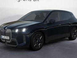Svart Begagnad 2025 BMW iX Efficient Dynamics SUV | 899 000 kr