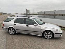 Silver Begagnad 2005 Saab 9-5 Aero Kombi | 32 000 kr (Marknadspris)