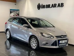 Grå Begagnad 2011 Ford Focus Titanium Kombi | 59 900 kr (Marknadspris)