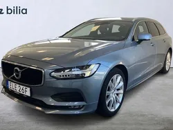 Ljusblå (blå) Begagnad 2019 Volvo V90 Momentum Kombi | 279 900 kr (Lite dyr)