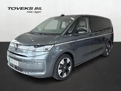 Grå (indiumgrå metallic) Begagnad 2025 VW Multivan Style Minibuss | 849 000 kr