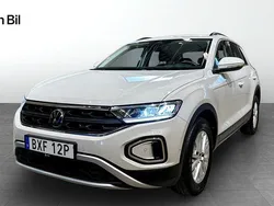 Grå Begagnad 2022 VW T-Roc Pro SUV | 259 900 kr (Marknadspris)