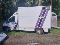 Vit Begagnad 2004 Peugeot Boxer Van | 70 000 kr