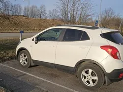 Vit Begagnad 2014 Opel Mokka SUV | 80 000 kr (Bra pris)