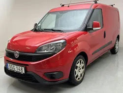 Röd Begagnad 2019 Fiat Doblò Minibuss | 75 000 kr