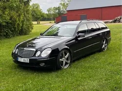 Blå Begagnad 2009 Mercedes E280 Kombi | 50 000 kr (Marknadspris)