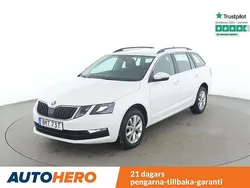 Vit Begagnad 2019 Skoda Octavia Ambition Kombi | 176 000 kr (Marknadspris)