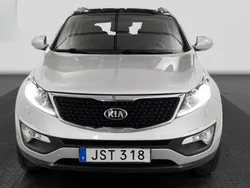 Grå Begagnad 2015 Kia Sportage SUV | 119 900 kr (Marknadspris)