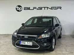 Svart Begagnad 2009 Ford Focus Titanium Halvkombi | 39 900 kr
