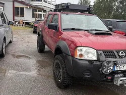 Grön Begagnad 2012 Nissan Navara Pickup | 85 000 kr (Marknadspris)