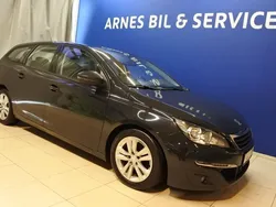 Mörkgrå (grå) Begagnad 2016 Peugeot 308 Active Kombi | 79 900 kr (Superpris)