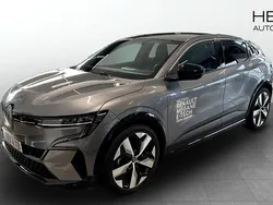 Grå (grey) Begagnad 2024 Renault Mégane Techno Halvkombi | 359 000 kr (Dyr)