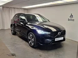 Svart Begagnad 2022 Volvo XC60 Plus SUV | 519 000 kr (Marknadspris)