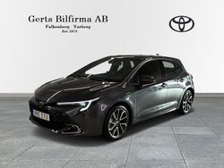 Grå Begagnad 2023 Toyota Corolla Hybrid Executive Halvkombi | 319 000 kr (Lite dyr)