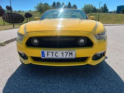 Gul Begagnad 2016 Ford Mustang Convertible Cab | 229 000 kr (Superpris)