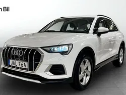Vit Begagnad 2023 Audi Q3 Advanced SUV | 349 000 kr (Lite dyr)