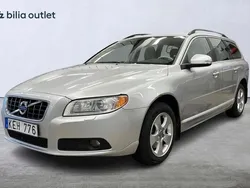 Ljusgrå (lgrå) Begagnad 2010 Volvo V70 Kombi | 59 900 kr (Superpris)
