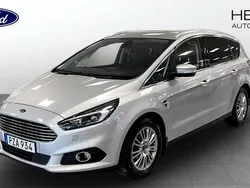 Grå (grey) Begagnad 2015 Ford S-MAX S Minibuss | 139 900 kr