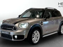 Grå (grey) Begagnad 2018 Mini Countryman SUV | 224 700 kr (Marknadspris)