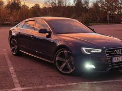 Blå Begagnad 2016 Audi A5 Sportback Sport Halvkombi | 144 900 kr (Marknadspris)