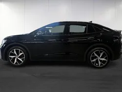 Svart (black) Begagnad 2022 VW ID.5 GTX SUV | 399 800 kr (Marknadspris)