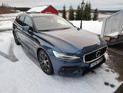 Begagnad 2021 Volvo V60 Kombi | 319 000 kr (Marknadspris)
