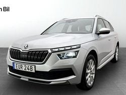 Silver Begagnad 2023 Skoda Kamiq Style SUV | 243 900 kr (Marknadspris)