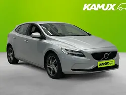 Silver/grå Begagnad 2017 Volvo V40 Momentum Kombi | 187 900 kr (Marknadspris)
