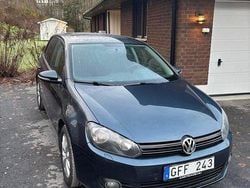 Grå Begagnad 2011 VW Golf Halvkombi | 43 000 kr (Bra pris)