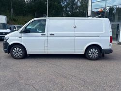 Vit Begagnad 2016 VW T6 Van | 97 600 kr