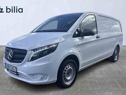 Vit Begagnad 2024 Mercedes Vito Minibuss | 499 000 kr