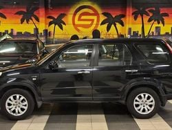 Svart Begagnad 2005 Honda CR-V SUV | 44 900 kr (Marknadspris)