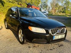 Svart Begagnad 2010 Volvo V70 Drive Kinetic Kombi | 55 000 kr (Marknadspris)