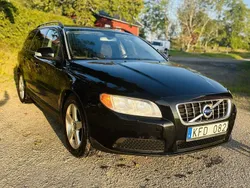 Svart Begagnad 2010 Volvo V70 Drive Kinetic Kombi | 55 000 kr (Marknadspris)