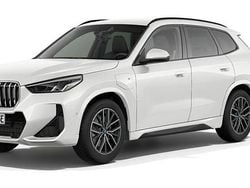 Grå (space silver metallic) Ny 2025 BMW X1 Shadowline SUV | 608 400 kr (Bra pris)