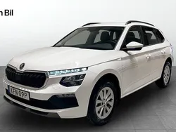 Grå Begagnad 2025 Skoda Kamiq Selection SUV | 284 900 kr (Marknadspris)