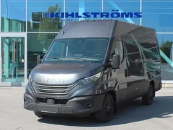 Svart Ny 2025 Iveco Daily Van | 673 750 kr