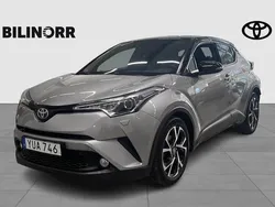 Mörkgrå Begagnad 2018 Toyota C-HR Edition SUV | 229 400 kr (Marknadspris)
