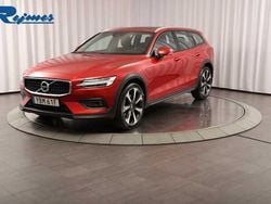 Begagnad 2021 Volvo V60 CC Kombi | 339 800 kr (Marknadspris)