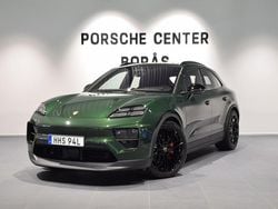 Mörkgrön (green) Ny 2025 Porsche Macan SUV | 1 415 100 kr (Dyr)