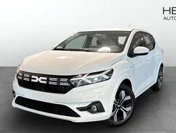 Vit (white) Ny 2025 Dacia Sandero Expression Halvkombi | 219 900 kr (Marknadspris)