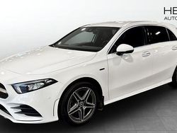 Vit Begagnad 2020 Mercedes A250 Halvkombi | 244 900 kr (Marknadspris)