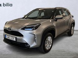 Silver Begagnad 2024 Toyota Yaris Cross Active SUV | 269 900 kr (Marknadspris)