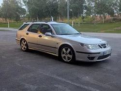 Grå Begagnad 2005 Saab 9-5 Aero Kombi | 35 000 kr (Marknadspris)