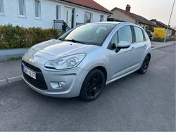 Silver Begagnad 2010 Citroën C3 Halvkombi | 26 000 kr (Marknadspris)
