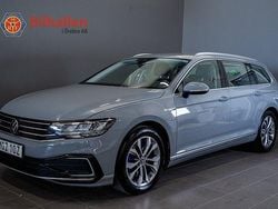 Vit Begagnad 2019 VW Passat GTE Kombi | 279 900 kr