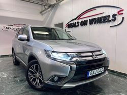 Silver Begagnad 2015 Mitsubishi Outlander SUV | 149 900 kr (Marknadspris)